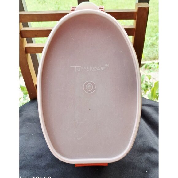Tupperware Oval Orange & White Food Storage Container With Lid 3.5L Capacity Dur - Picture 2 of 7